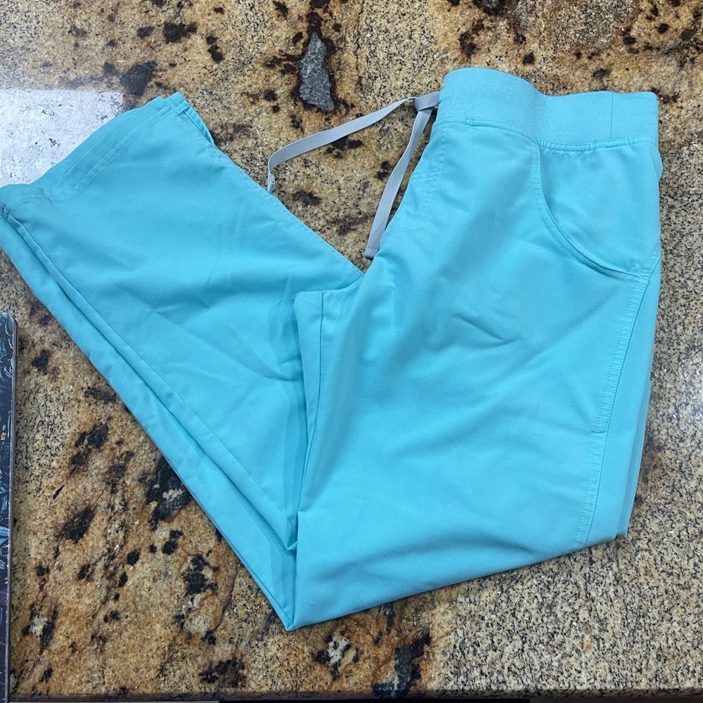 Figs Fresh Aqua pants